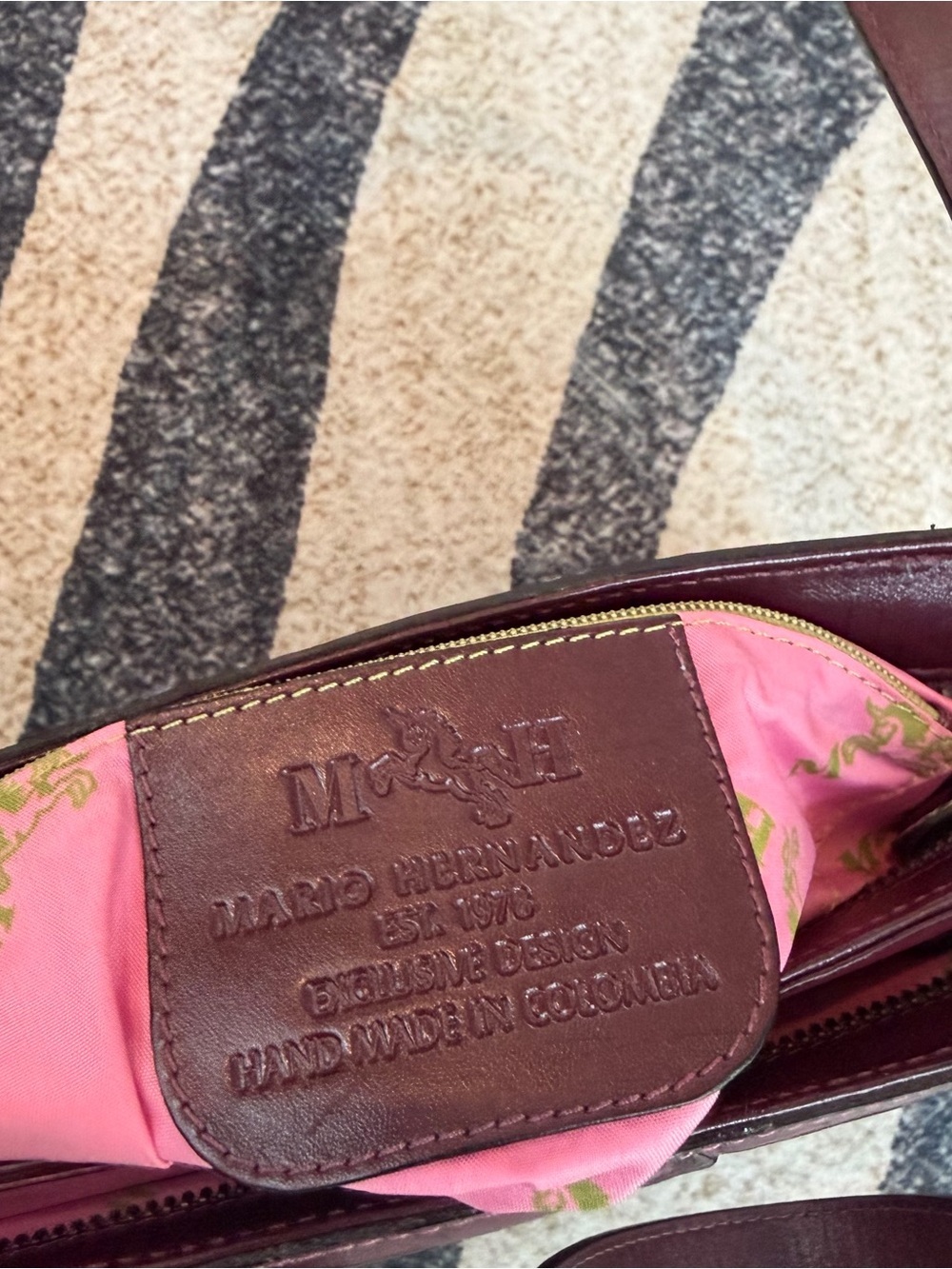 Y2K Mario Hernandez Butterfly Embossed Purple Leather Boho Shoulder Bag - Picture 3 of 6